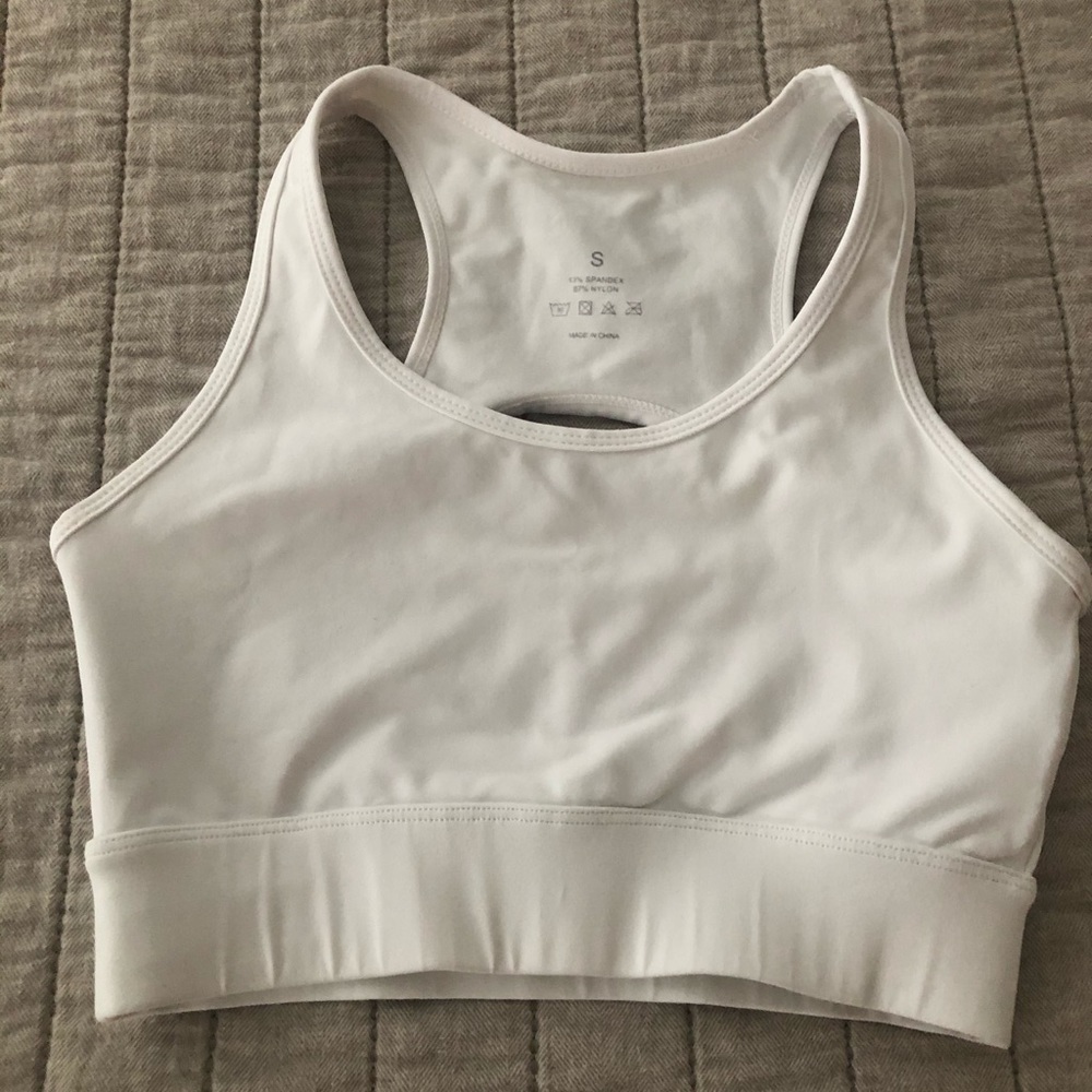 NVGTN crop top/sports bra